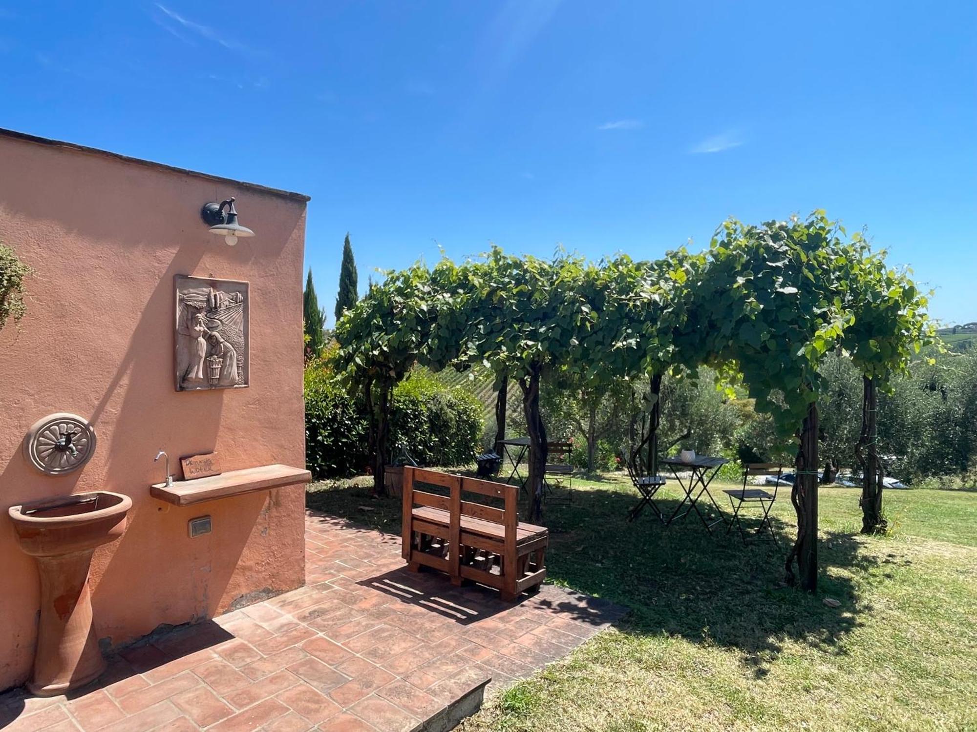 Agriturismo Corte In Poggio Stabbia エクステリア 写真