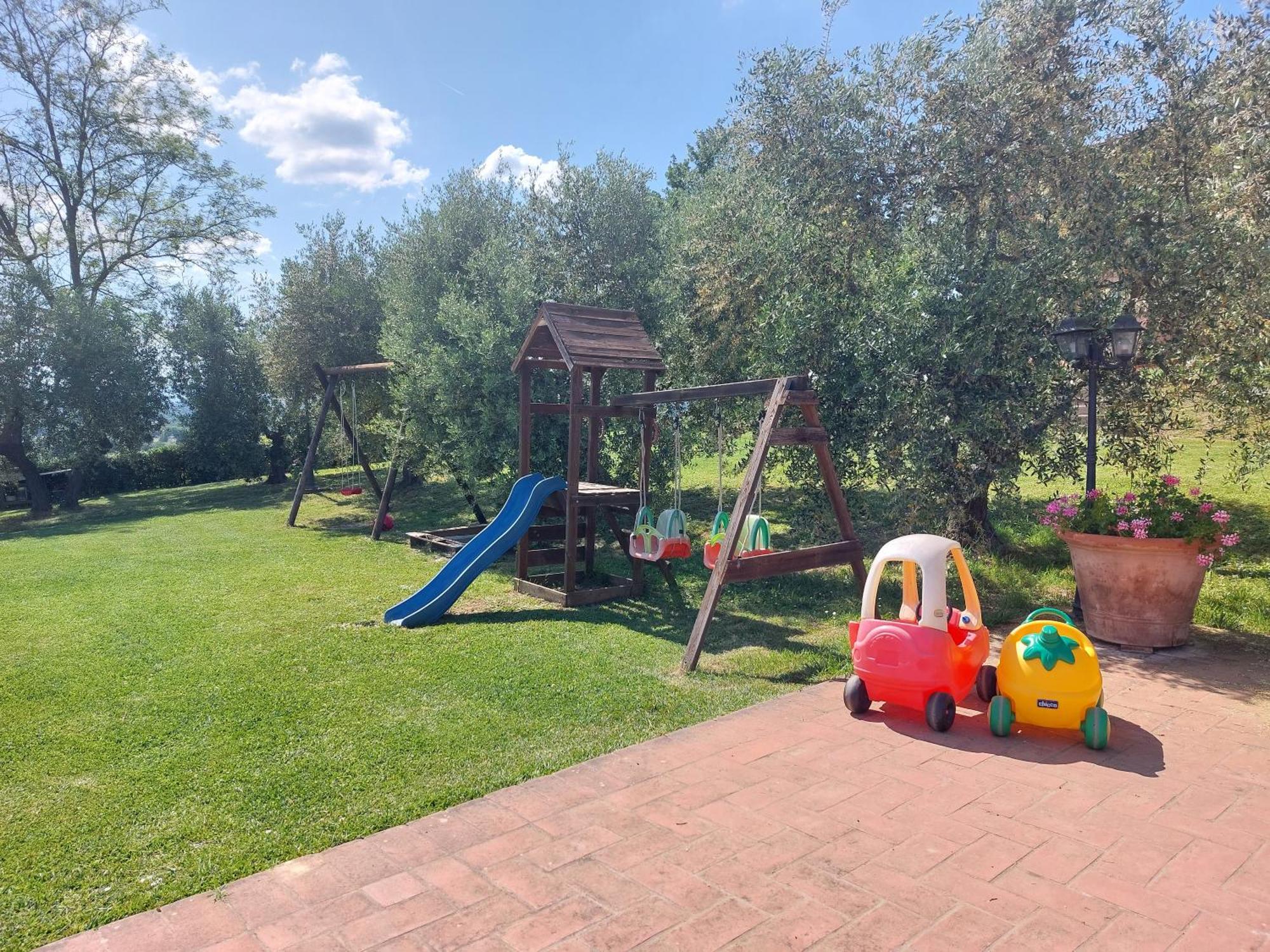 Agriturismo Corte In Poggio Stabbia エクステリア 写真